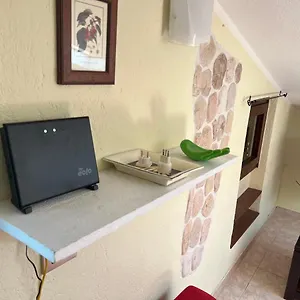 Tiny Costabella Apartment